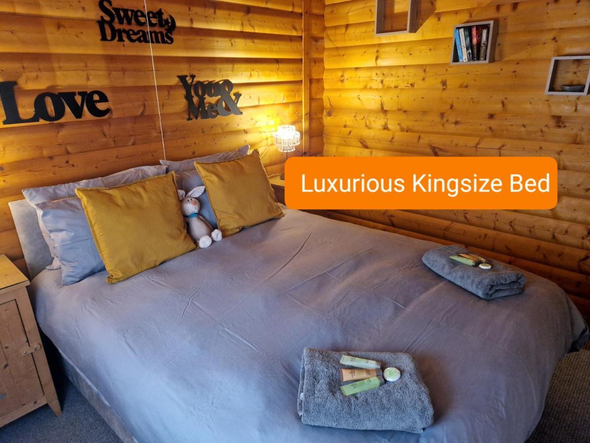 Pineshadow Lodge-dog Friendly Kenwick Park Louth Holiday home