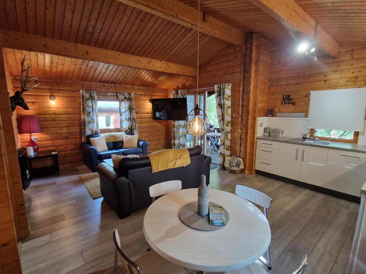 Pineshadow Lodge-dog Friendly Kenwick Park Louth Holiday home Louth (Lincolnshire)