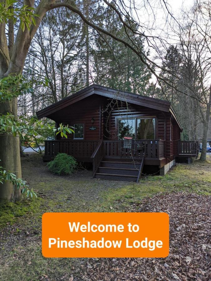 Pineshadow Lodge-dog Friendly Kenwick Park Louth Holiday home